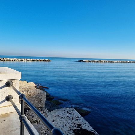 Locazione Turistica Adriatico Hotel Bari Exterior foto