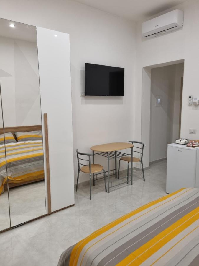 Locazione Turistica Adriatico Hotel Bari Exterior foto