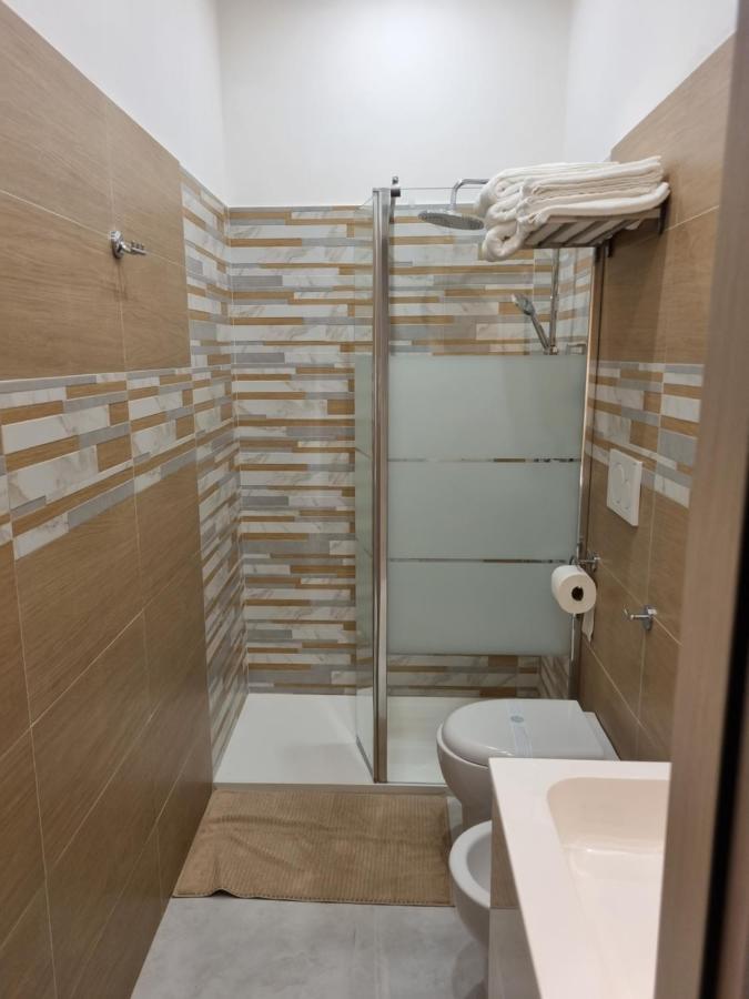 Locazione Turistica Adriatico Hotel Bari Exterior foto